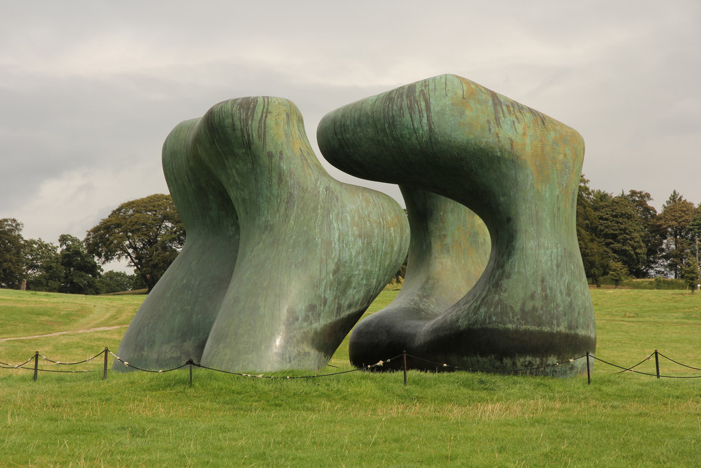 henry-moore-two-large-forms-Richard-Croft