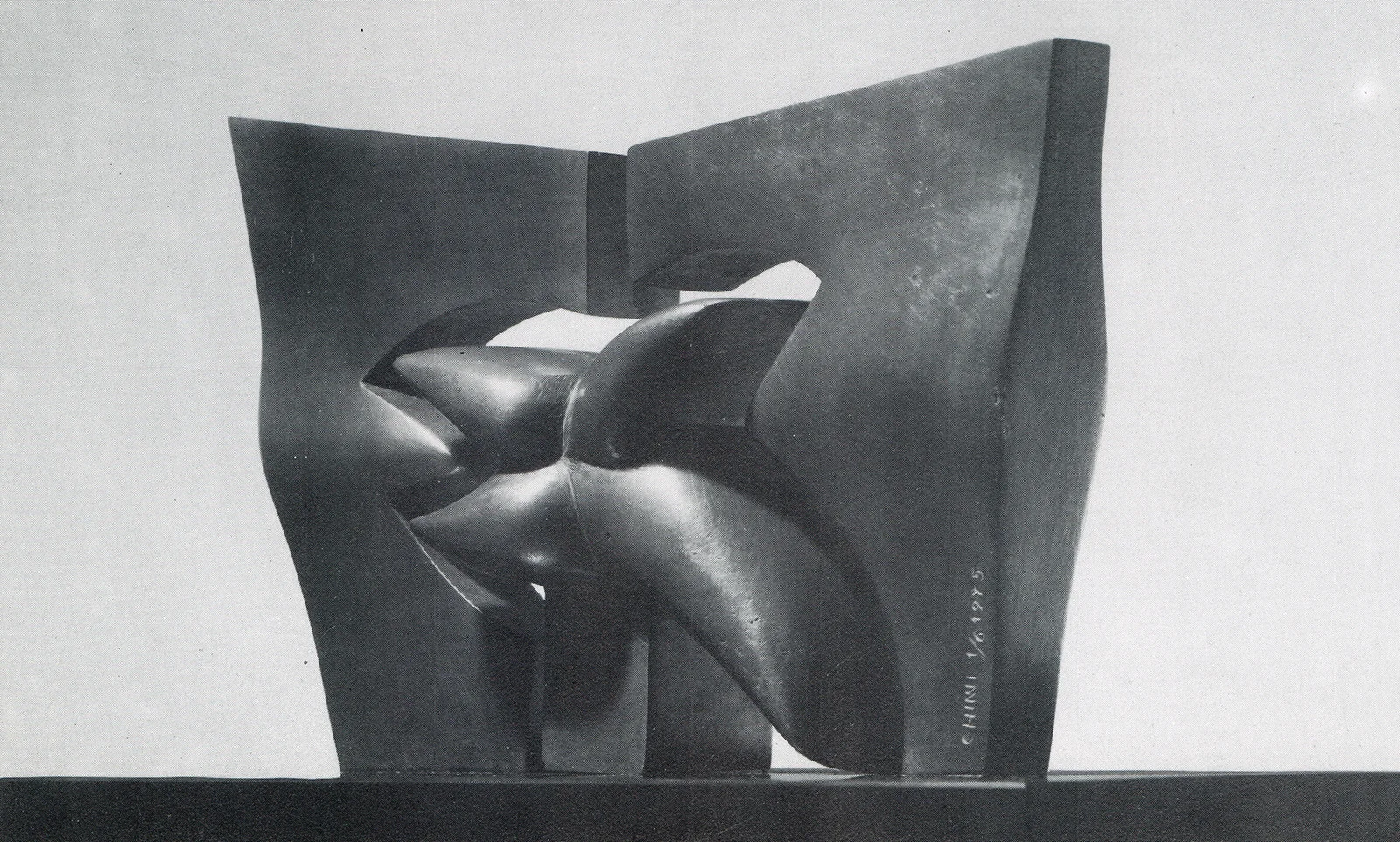 peter-chinni-earth-shell-brass-1975